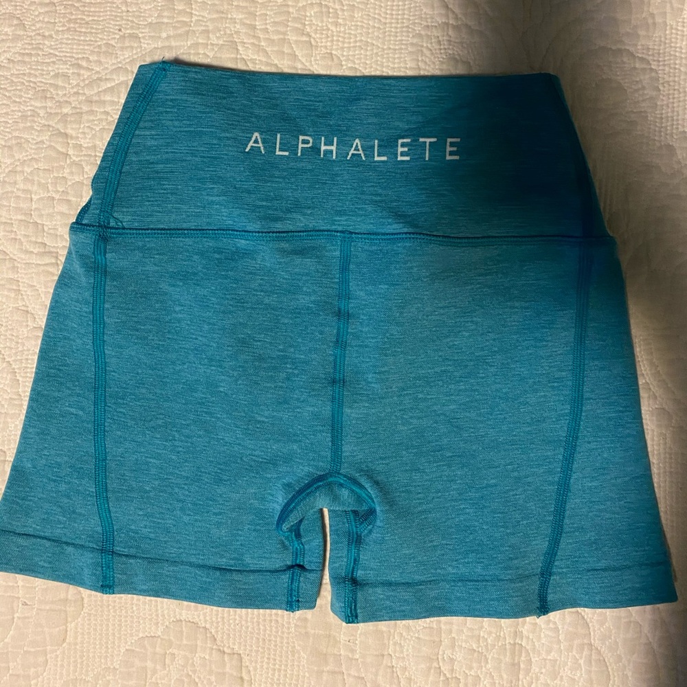 Alphalete compression bottoms